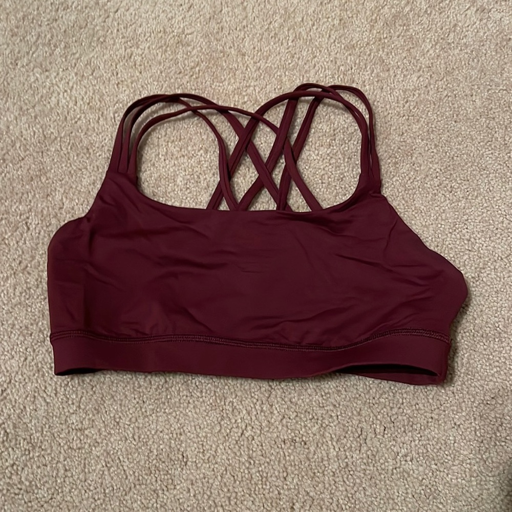 Lululemon sports bra